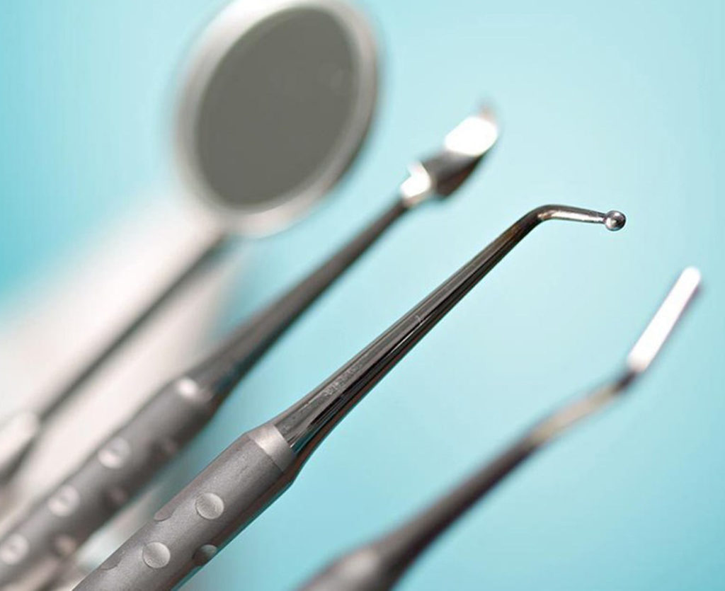 herramientas de trabajo dental